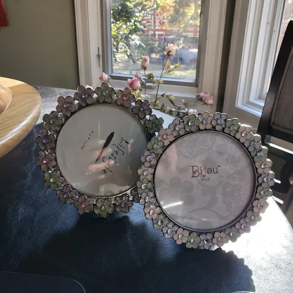 N/A metal round